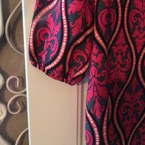 Blouse - Picture 2 of 3